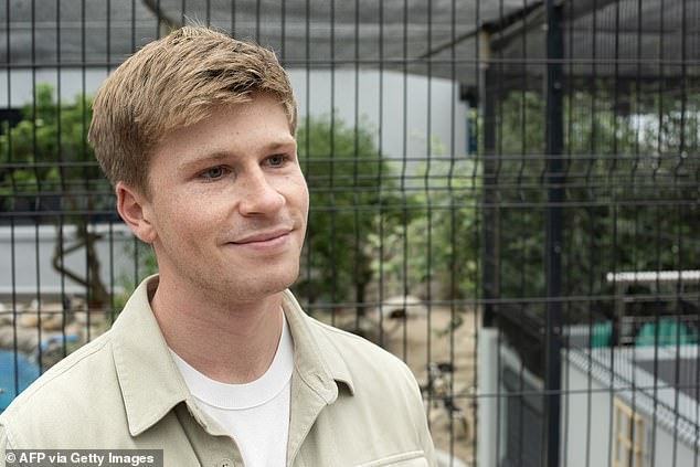 Robert Irwin celebrates his 21st birthday with moving tribute to father Steve Irwin: ‘I carry his memory with me’