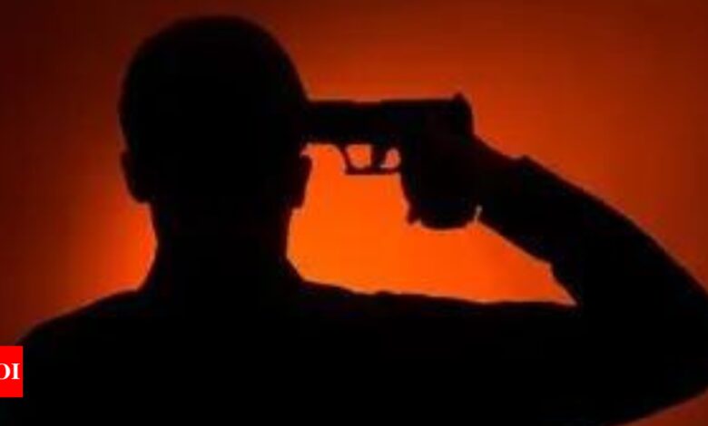 Army personnel shoot themselves in Rajouri in Jammu and Kashmir | India News – Times of India