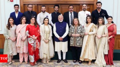 ‘Cut, cut, cut’: Rahul Gandhi takes a jibe at PM Modi after meeting Kapoor family | India News – Times of India