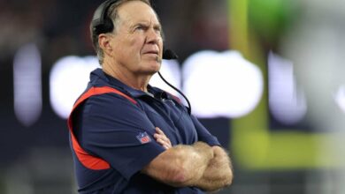 Bill Belichick agrees to deal to become UNC football head coach: Sources