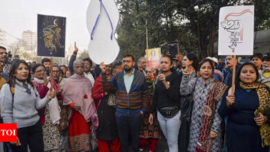 RG Kar: Victim’s parents and trainee doctors protest in Calcutta after ex-director gets bail | India News – Times of India