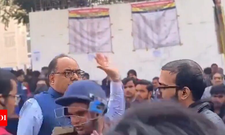 Watch: Patna DM slaps BPSC aspirant during protest against normalization policy | India News – Times of India